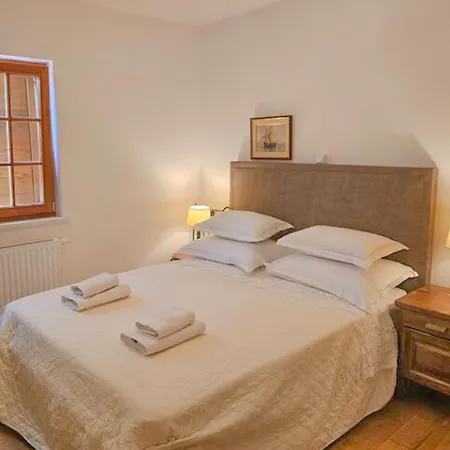 San Giovanni Apartment