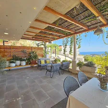 San Giovanni Apartment